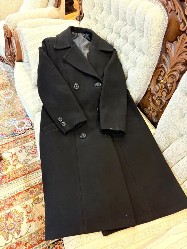 پالتوی زنانه مشکی|لباس|رشت, حومه رشت|دیوار