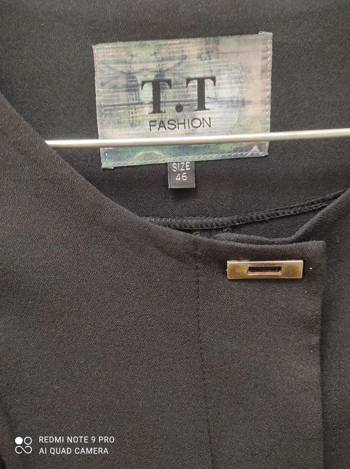 مانتو در حد بسیار تمیز و نو مناسب سایز۴۶|لباس|قم, بنیاد|دیوار