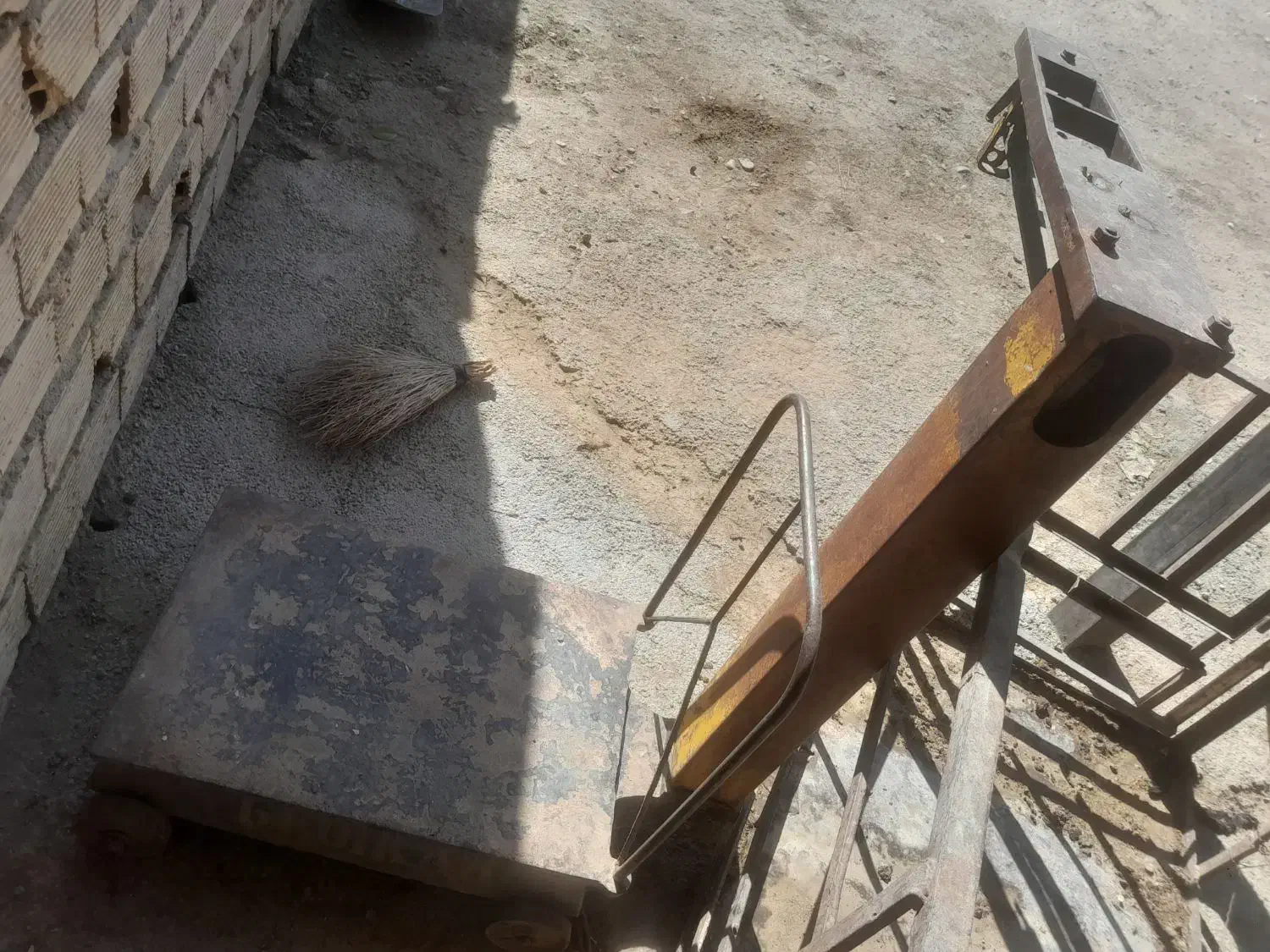 فروش باسکول ۳۰۰ کیلویی|فروشگاه و مغازه|ازنا, |دیوار