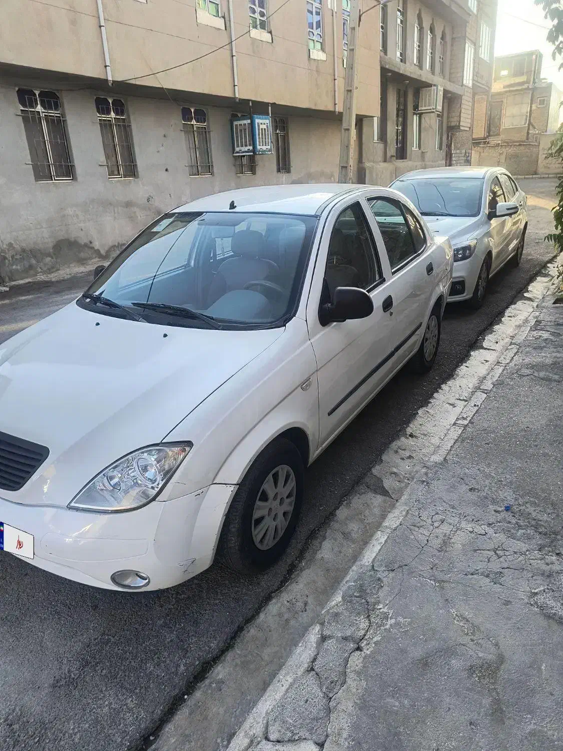 تیبا صندوق دار مدل ۹۵|خودرو سواری و وانت|اسلام‌‌آباد غرب, |دیوار