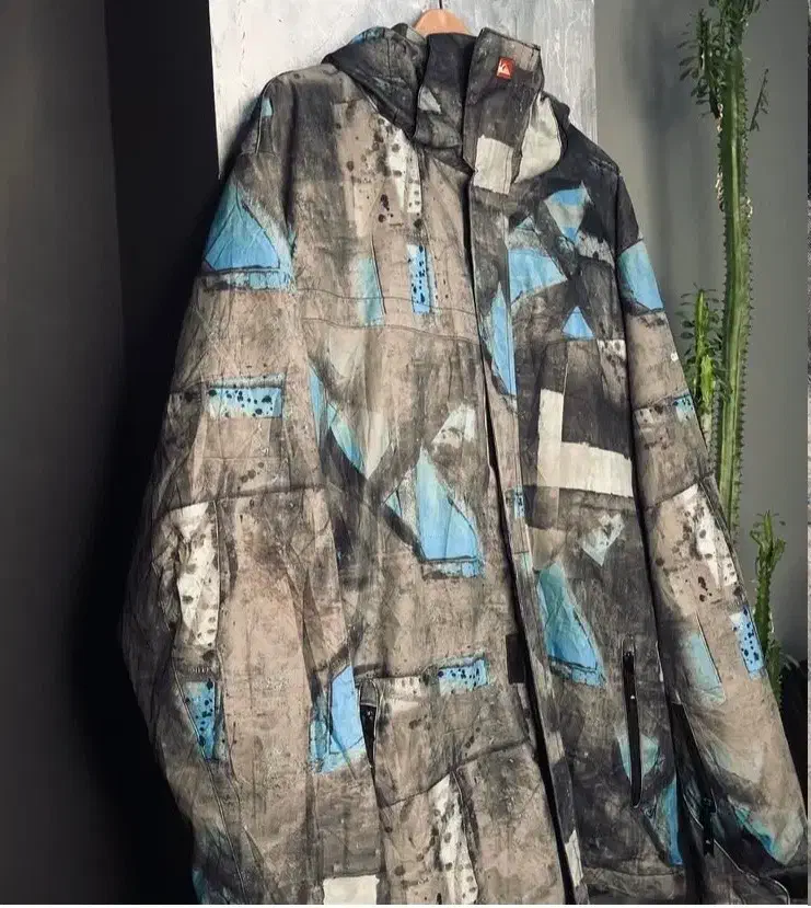 لباس|لباس|سنندج, |دیوار