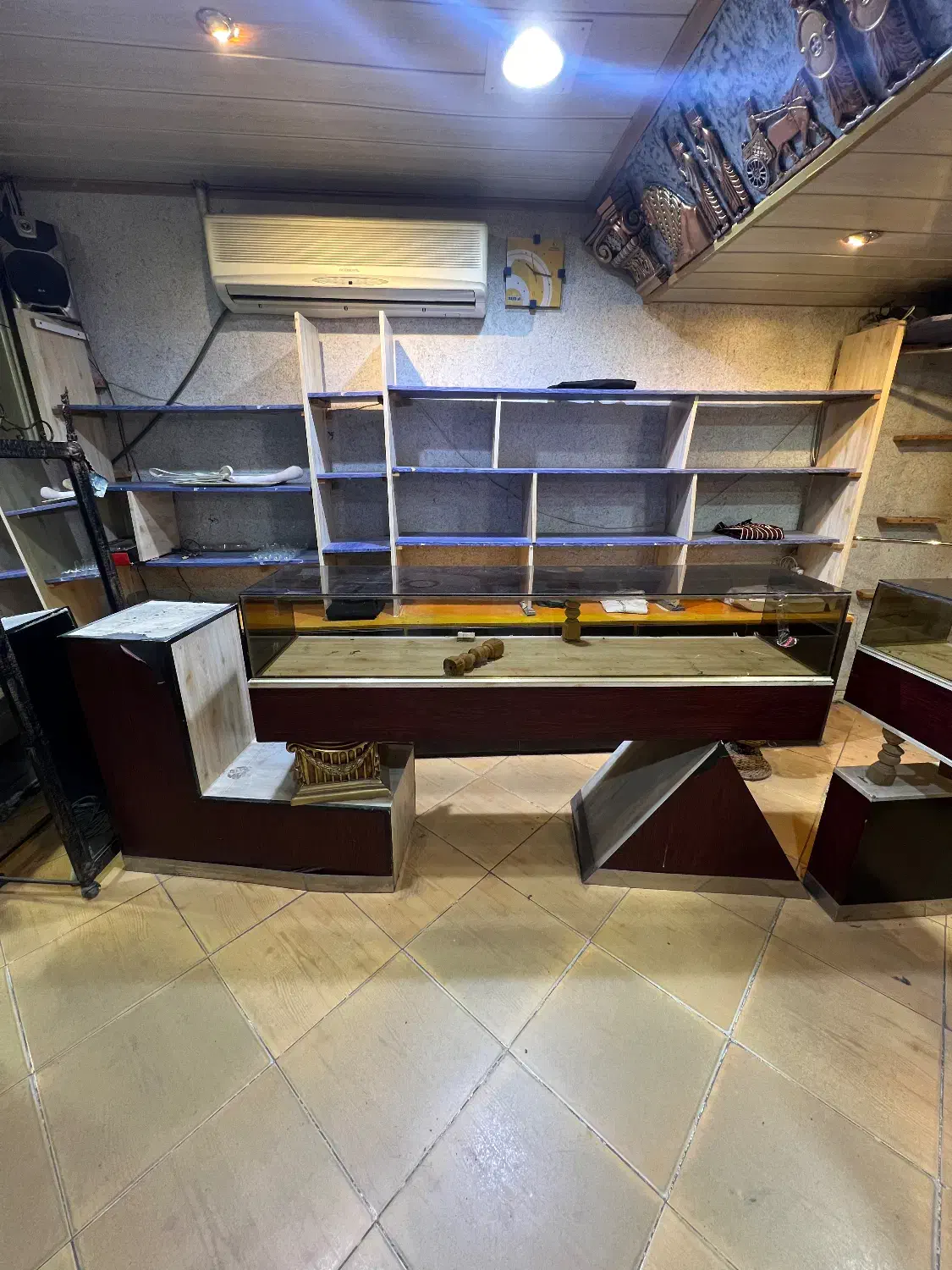 دکور بوتیک|فروشگاه و مغازه|گنبد کاووس, |دیوار