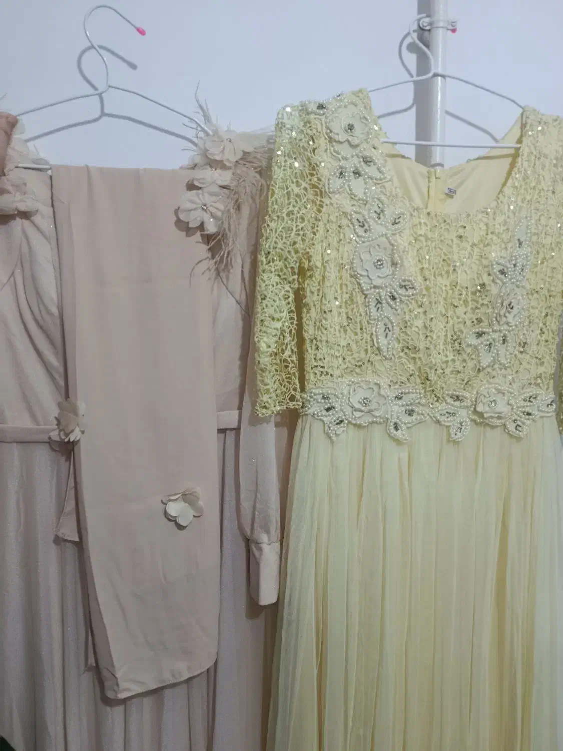 پیرا مجلسی|لباس|رشت, حمیدیان|دیوار