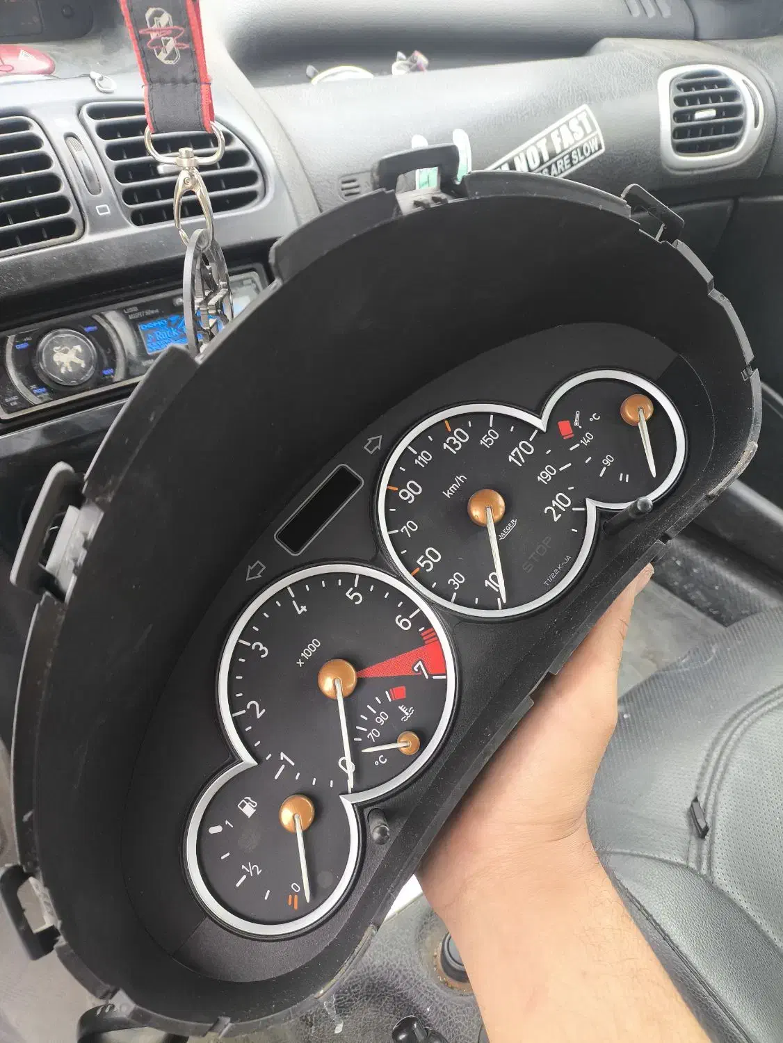 تعدادی لوازم ۲۰۶ آرسی rc|قطعات یدکی و لوازم جانبی|مشهد, شهرآرا|دیوار