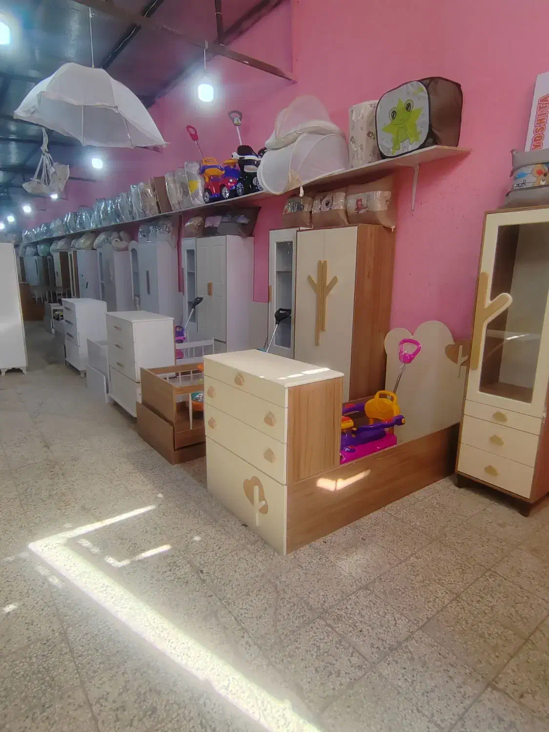 ست چوب سیسمونی طرح درخت کمد تخت|اسباب و اثاث بچه|مشهد, توس (بلوار توس)|دیوار