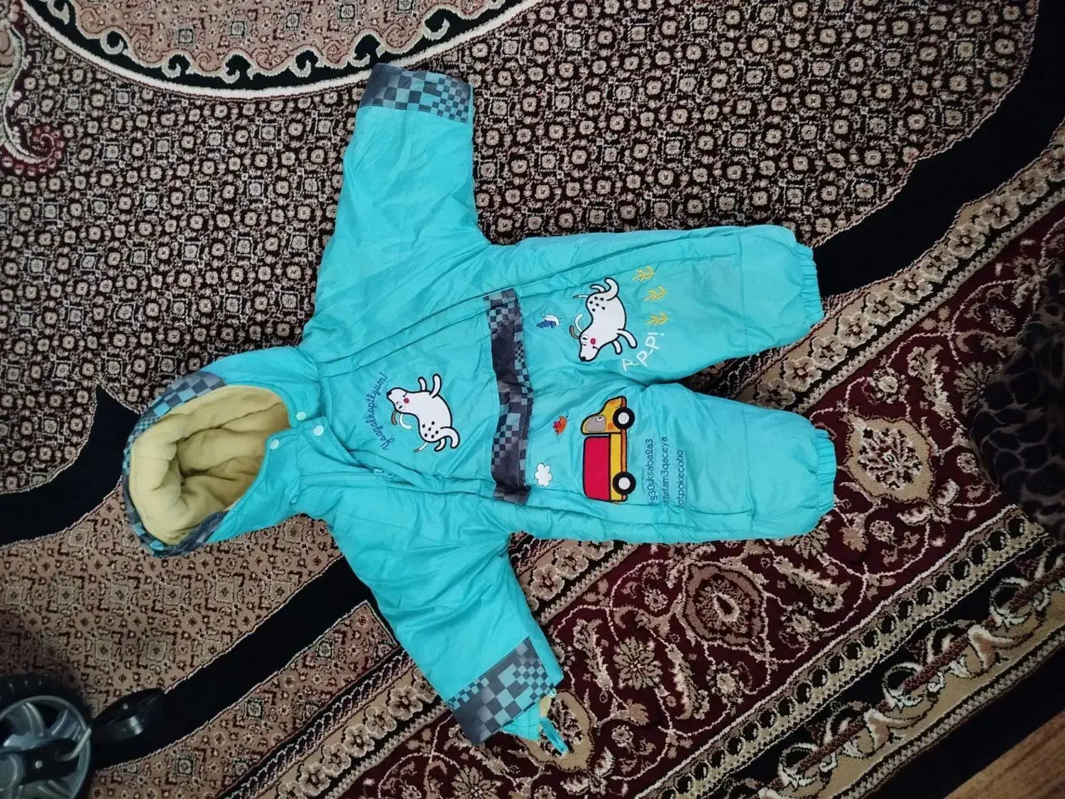 سرهمی|کفش و لباس بچه|هرسین, |دیوار