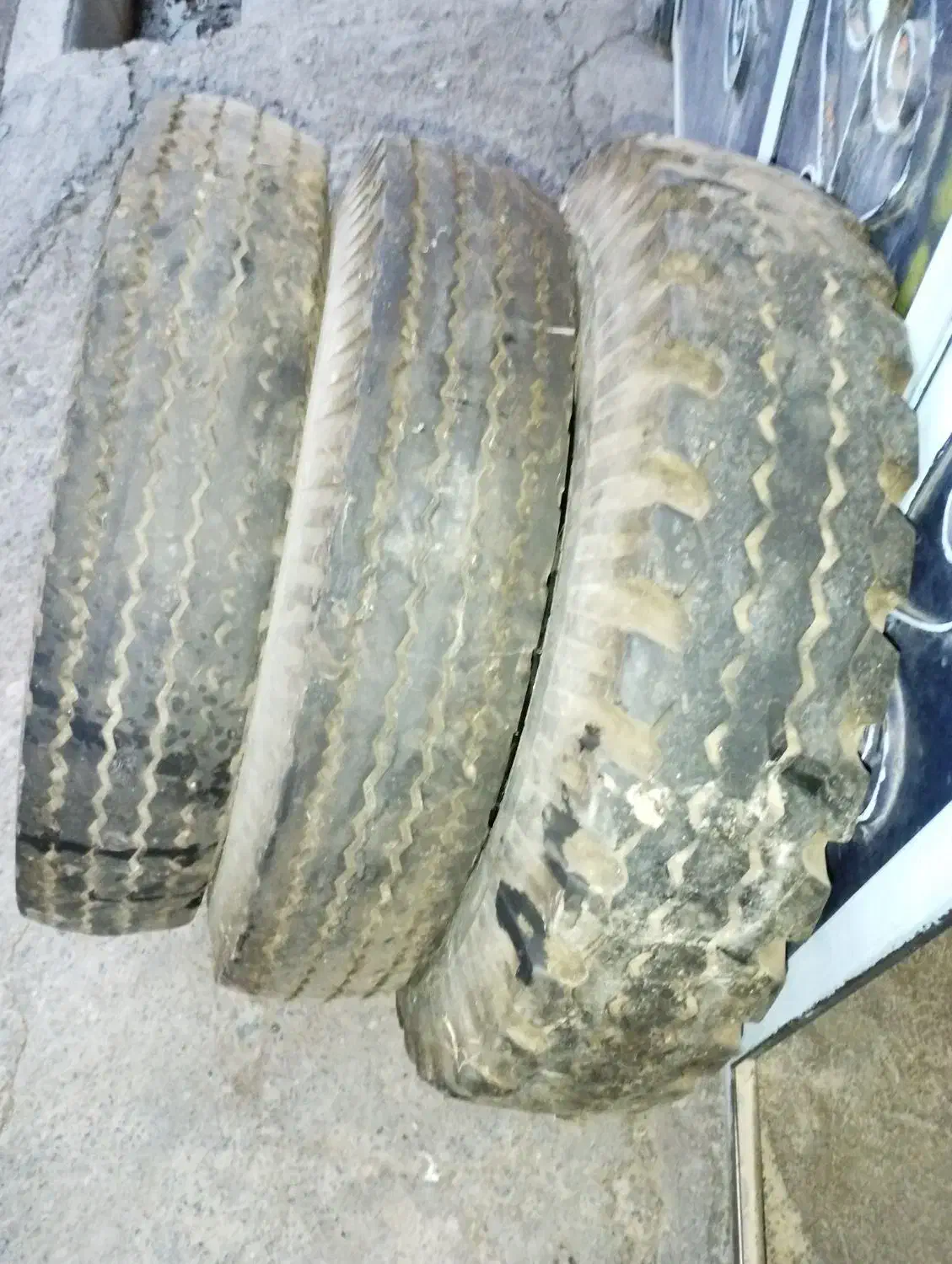 تایر|قطعات یدکی و لوازم جانبی|شوط, |دیوار