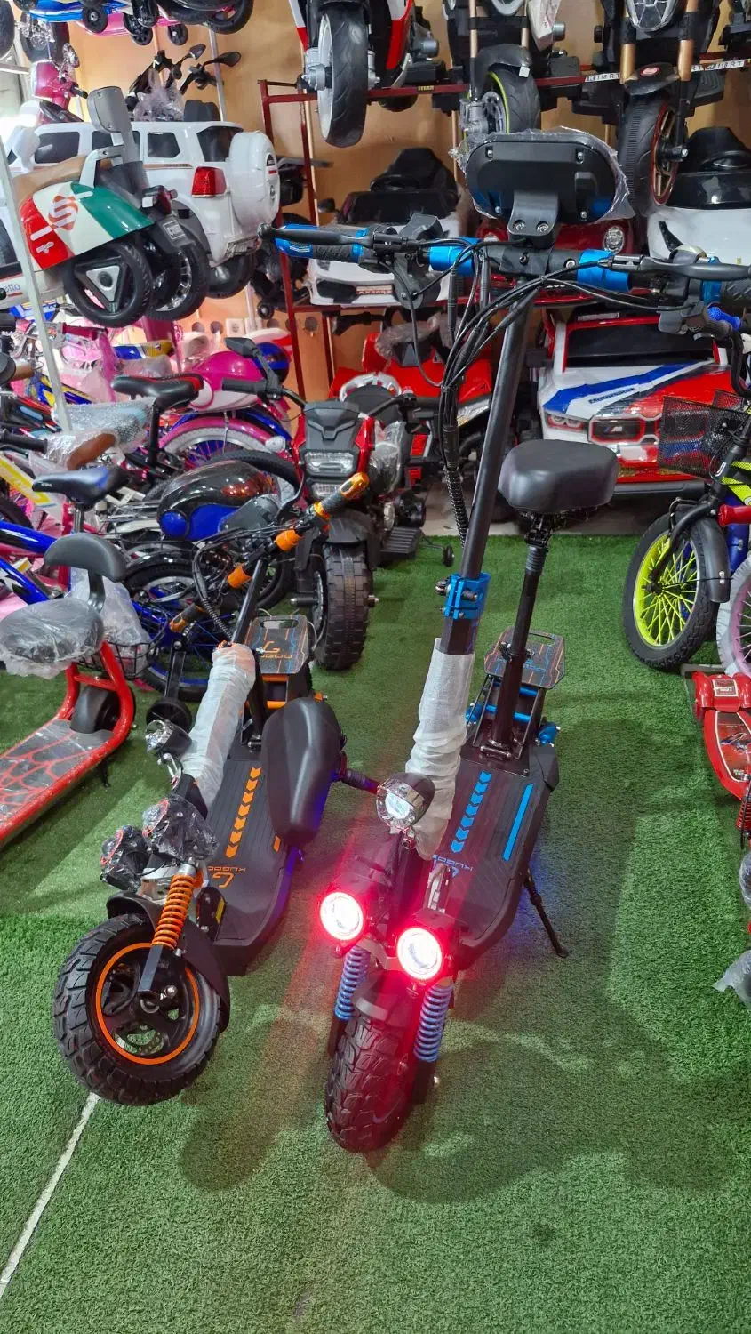 اسکوترشارژی|دوچرخه، اسکیت، اسکوتر|رشت, فلسطین|دیوار