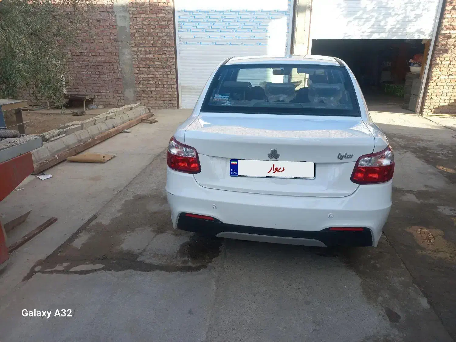 ساینا S مانیتوردار فابریک کارخانه . مدل آخر ۴۰۳|خودرو سواری و وانت|زاهدان, |دیوار