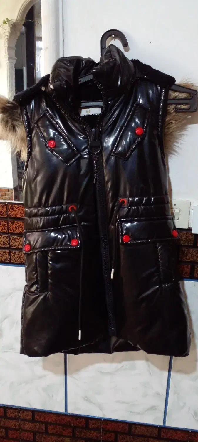 لباس|لباس|یاسوج, |دیوار