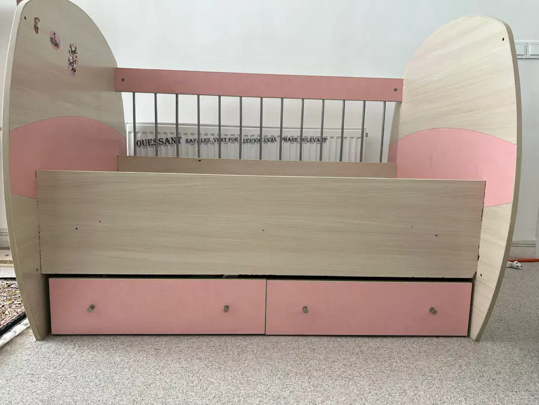 گهواره کارکرده نوزاد تا۶ سال|تخت و سرویس خواب|پاوه, |دیوار