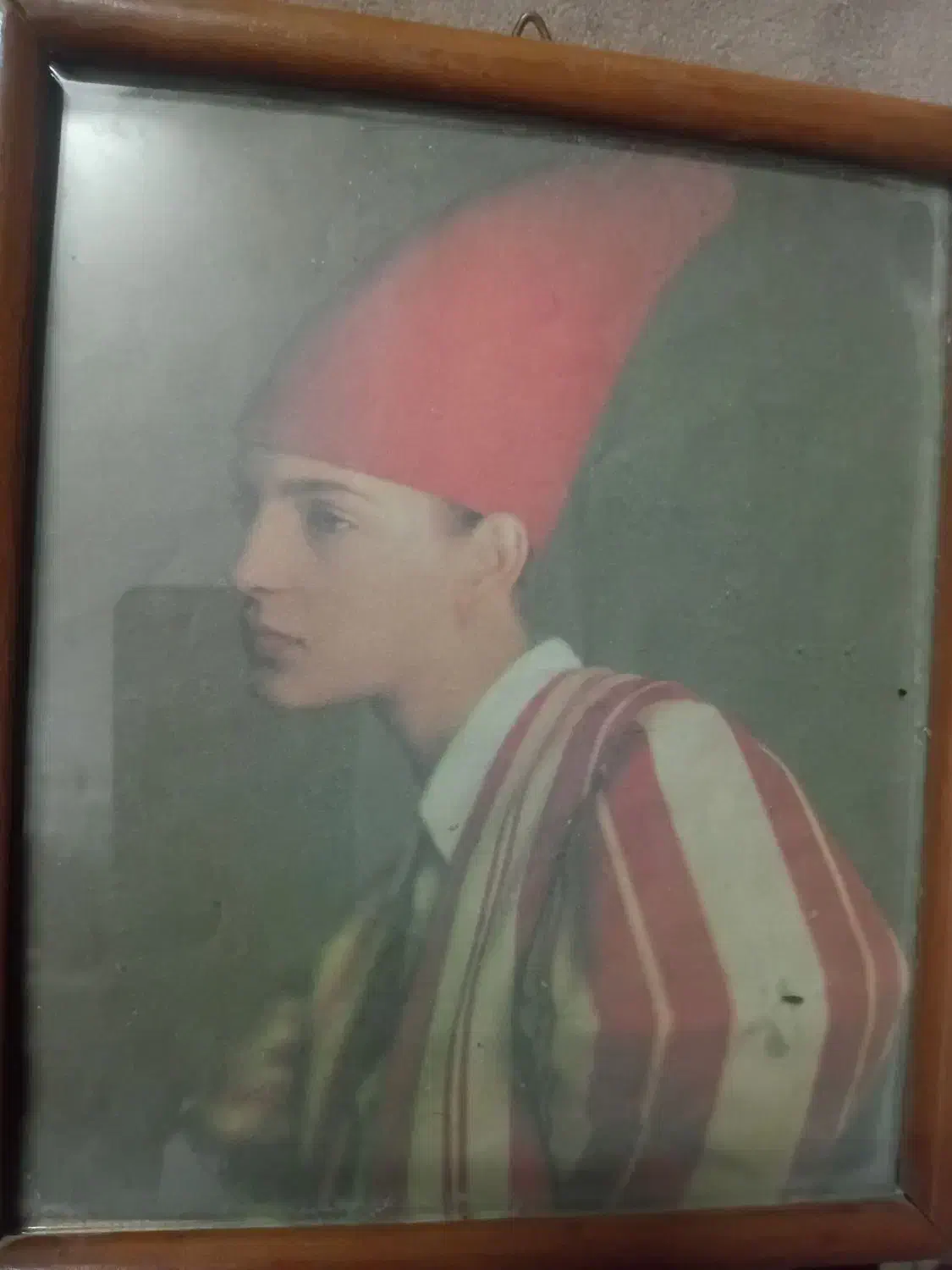 قاب عکس و تابلو قدیمی|کلکسیون اشیاء عتیقه|اصفهان, باتون|دیوار