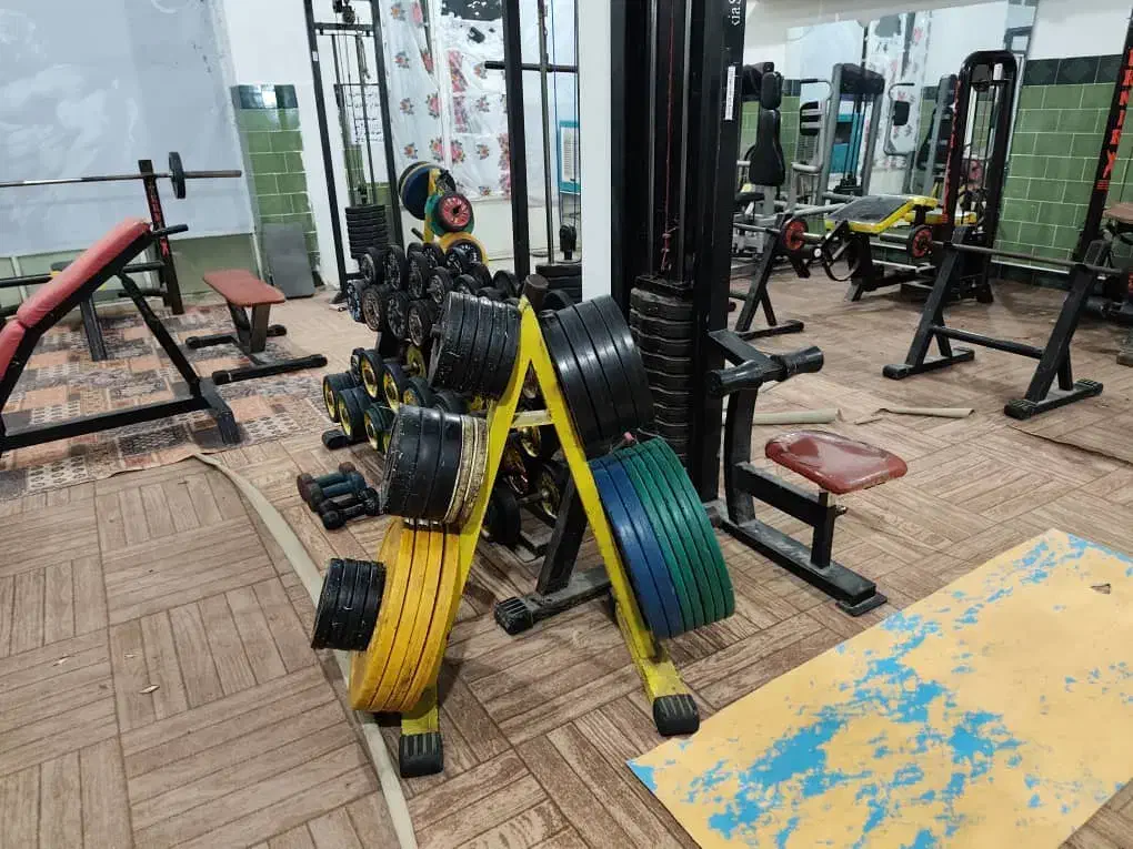 فروش جاروکش لوازم باشگاه بدنسازی|تجهیزات ورزشی|منجوان, |دیوار