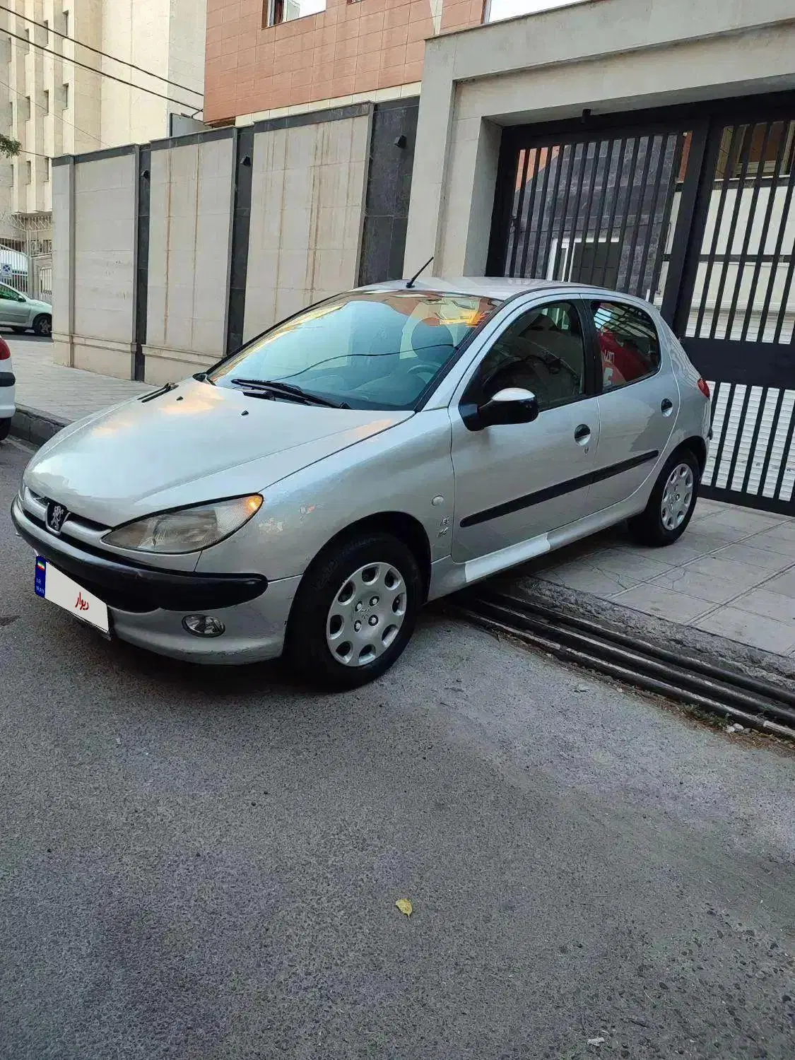 206مدل83|خودرو سواری و وانت|زنجان, |دیوار