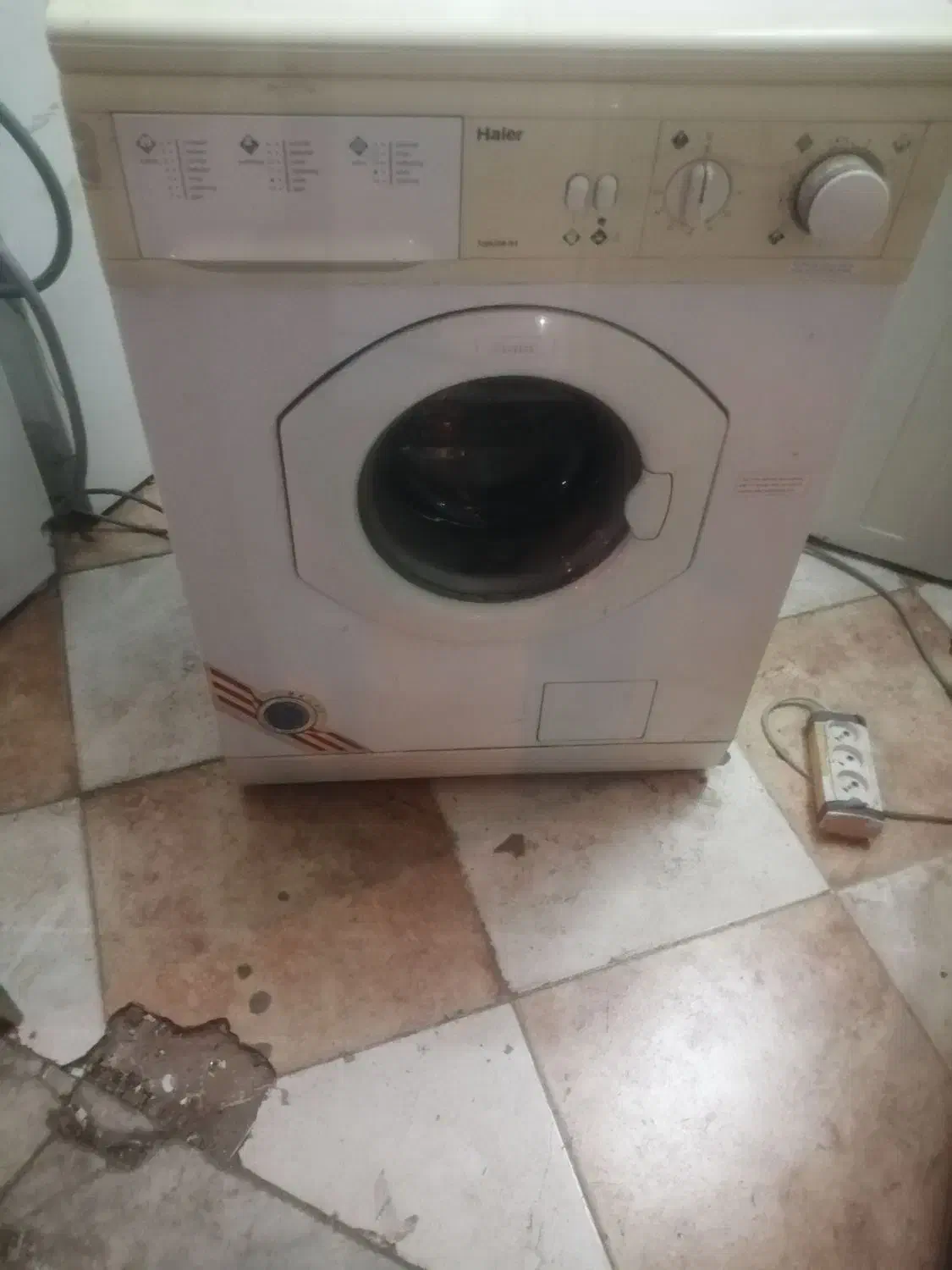 لباسشویی تمام اتومات تمیز سالم|ماشین لباسشویی و خشک‌کن لباس|کاشمر, |دیوار