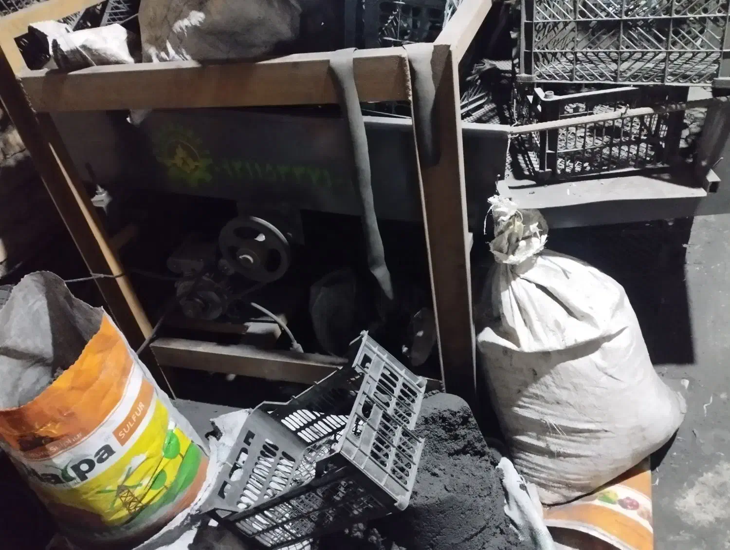 دستگاه زغال کبابی|ابزارآلات|بشاریات, |دیوار