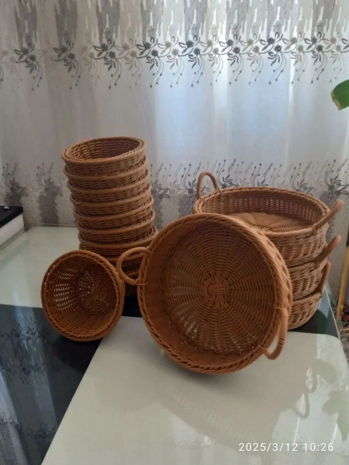 سبد دست بافت زیبا|صنایع دستی و سایر لوازم تزئینی|ملایر, |دیوار