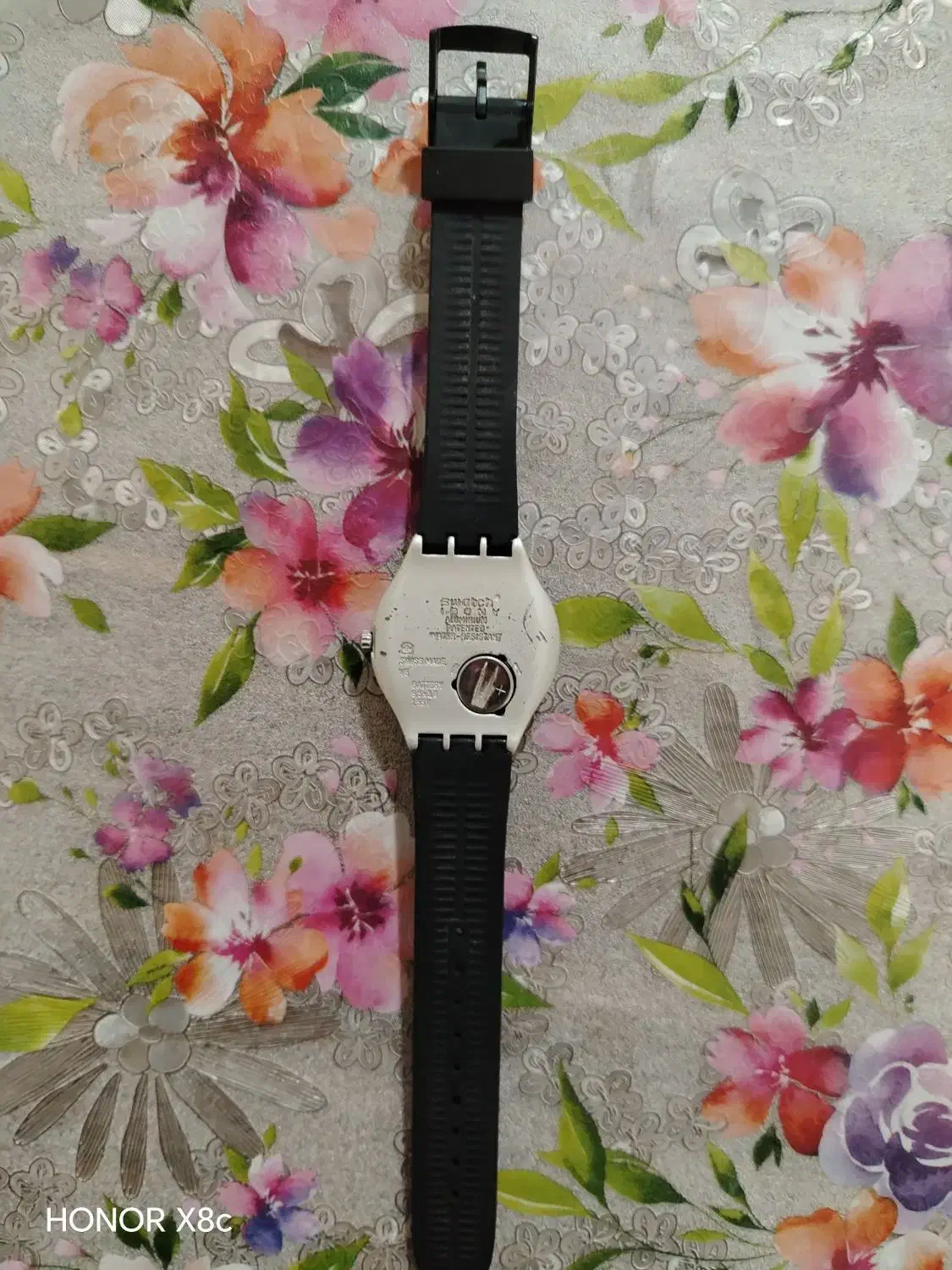 ساعت سواچ کلکسیونی قدیمی سلامت بدون تعمیر|ساعت|تهران, میرداماد|دیوار