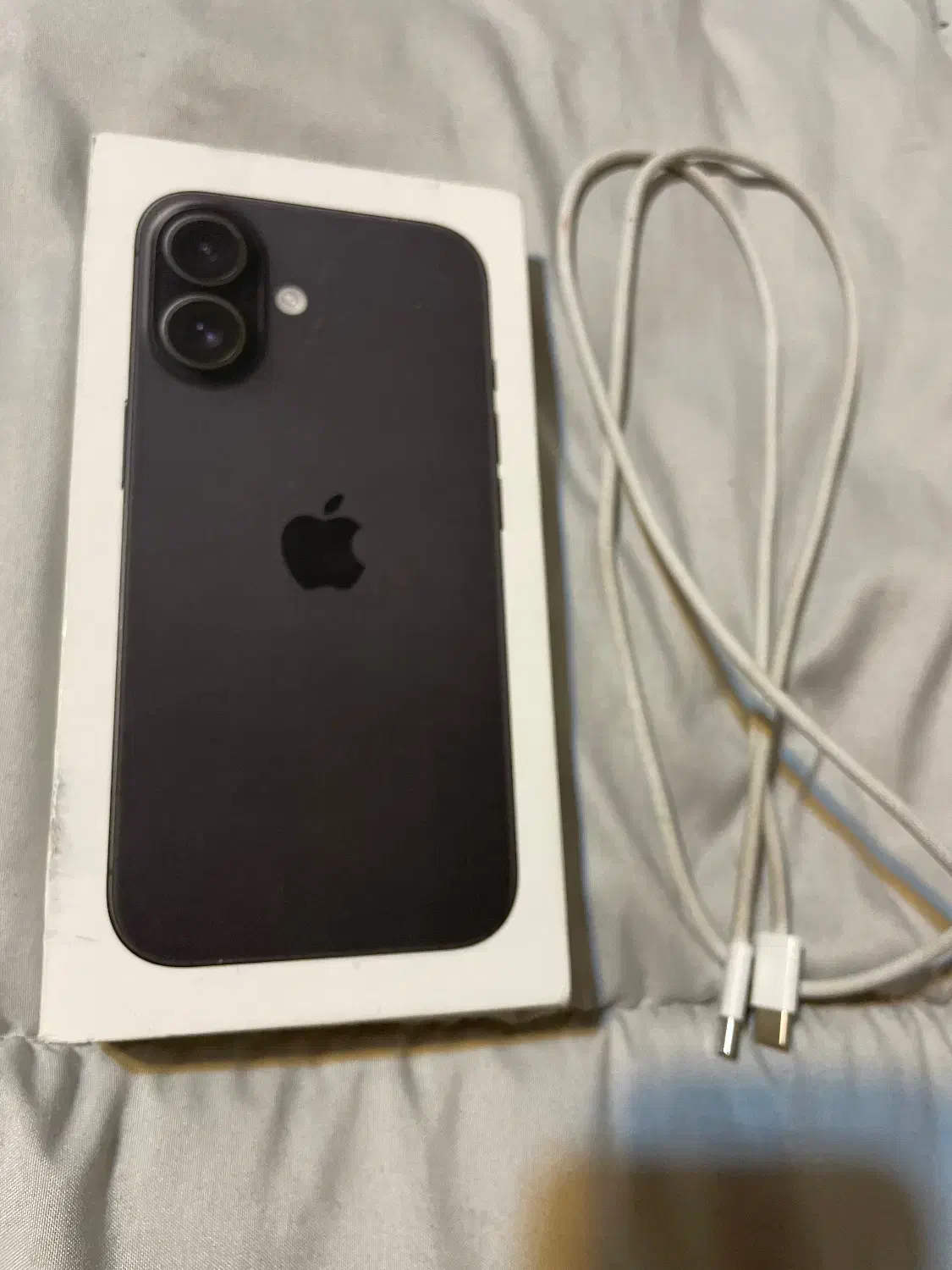 IPhone 16 normal 256gb بدون ریجستر|موبایل|مشهد, هنرستان|دیوار