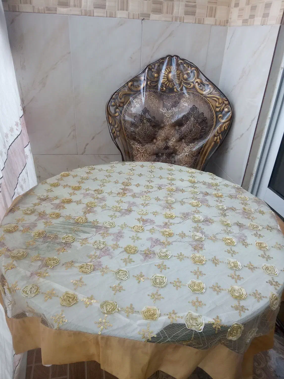 میزوصندلی ناهارخوری سلطنتی|میز و صندلی غذاخوری|اصفهان, قهجاورستان|دیوار