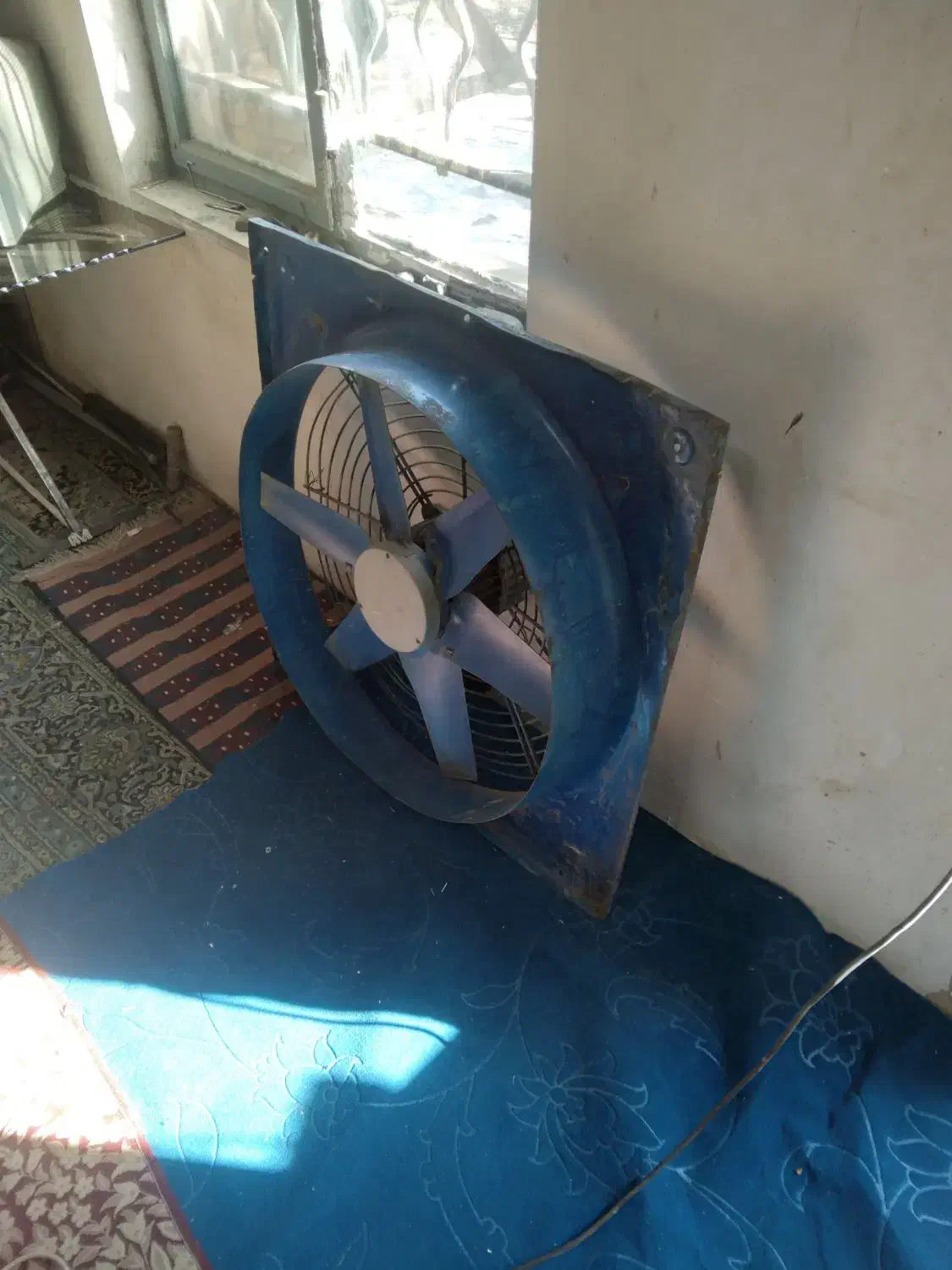 هواکش|پنکه و تصفیه‌کنندهٔ هوا|نسیم‌شهر, |دیوار