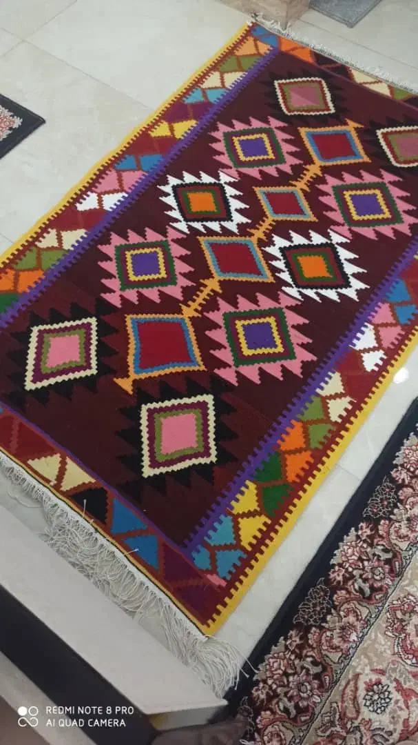 گلیم دست باف|گلیم، جاجیم، گبه|بندر انزلی, جهانگانی|دیوار