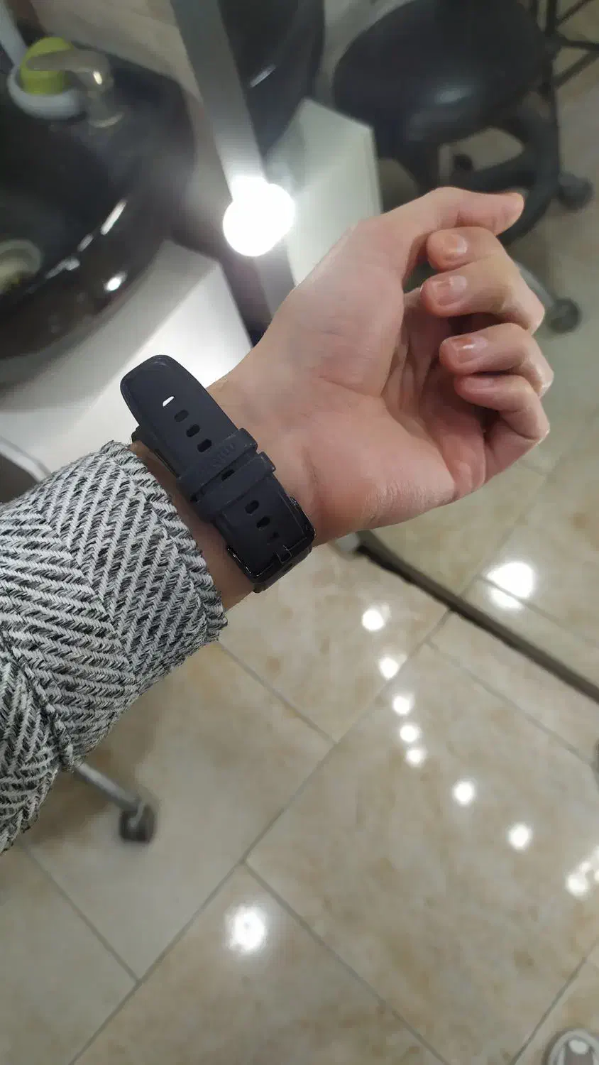 ساعت میبرو|ساعت|بابل, |دیوار