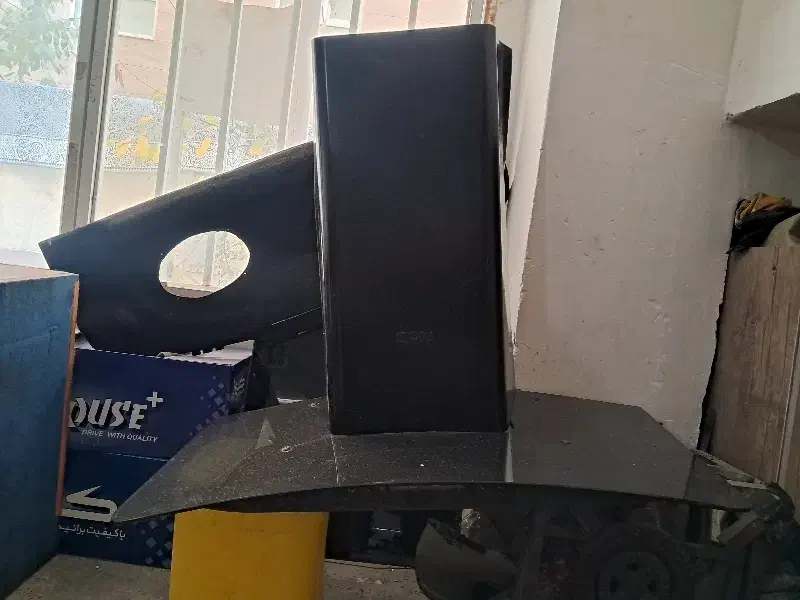 هود can|هود|اردبیل, |دیوار