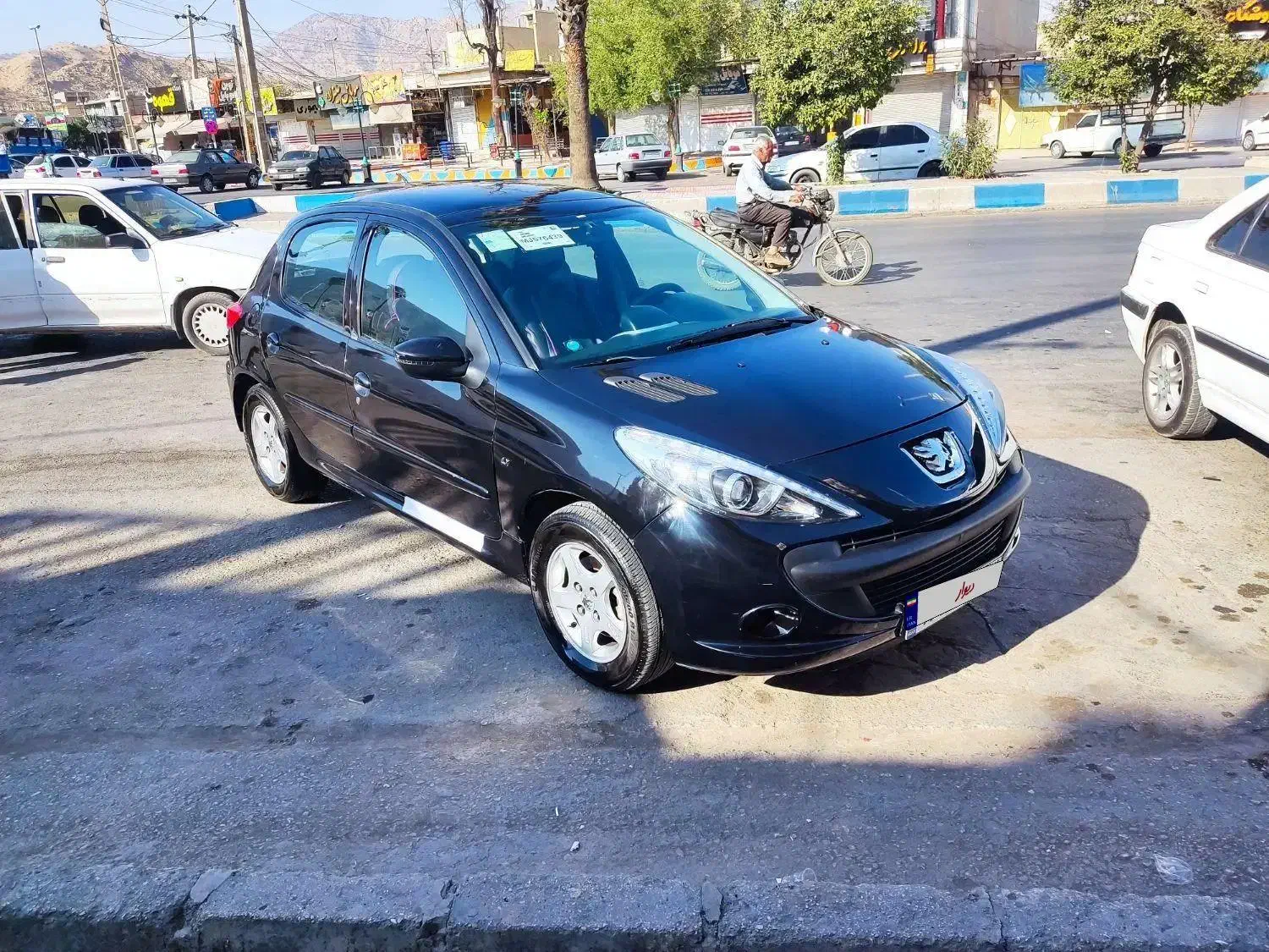 ۲۰۷ مدل ۱۴۰۱|خودرو سواری و وانت|کوه چنار, |دیوار