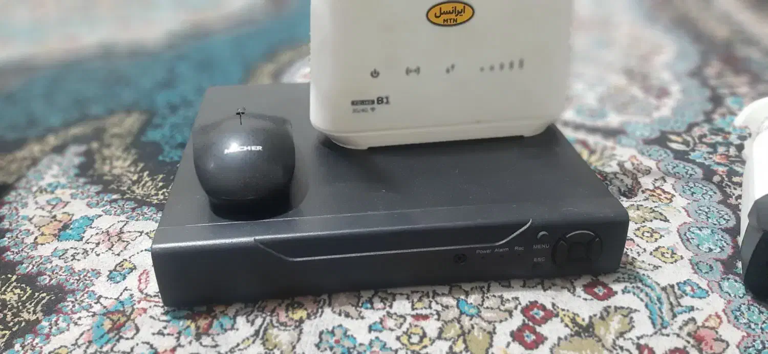 دوربین(dvr)هشت کاناله|دوربین مداربسته|رشت, معلولین|دیوار