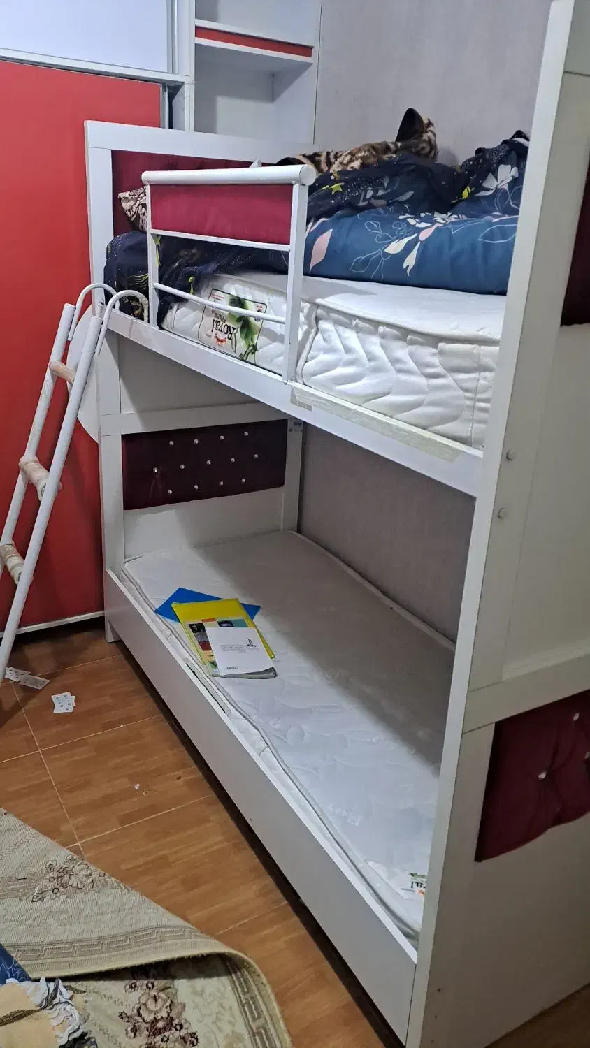 سلام تخت دوطبقه ام دی اف تمیز درحد نو|تخت و سرویس خواب|تبریز, |دیوار