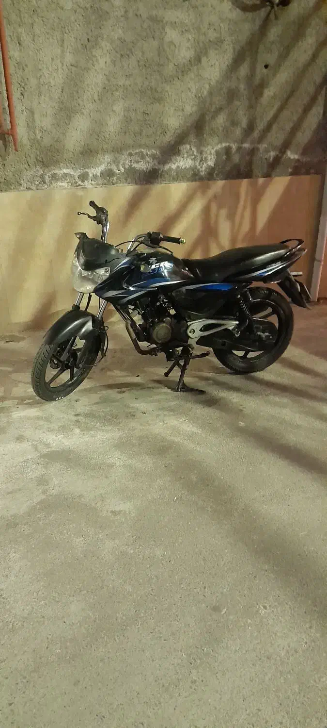 پالس ۱۳۵ باجاج|موتورسیکلت|رشت, جماران|دیوار