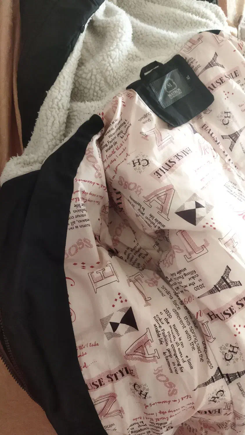 کاپشن دخترونه|لباس|صدرا-فارس, فاز ۲|دیوار