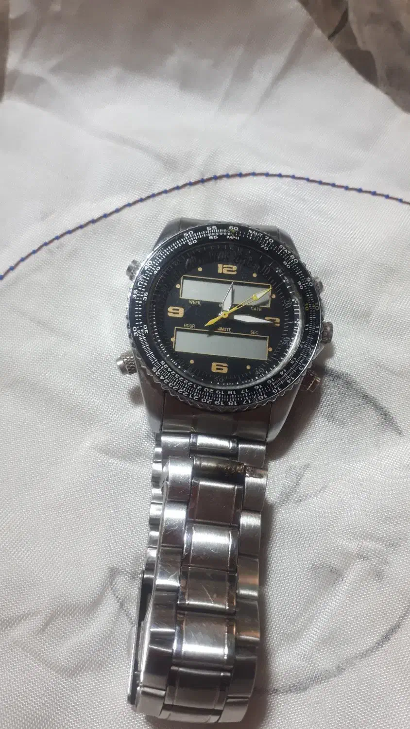 ساعت مچی مردانه|ساعت|اصفهان, ولدان|دیوار