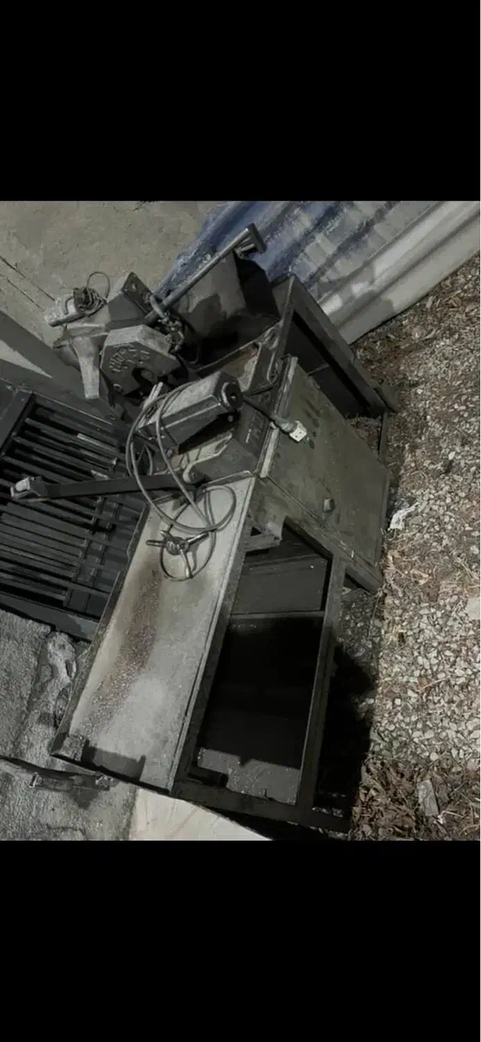 فروش دستگاه برش آهن+دو عدد درب آهنی|ابزارآلات|همدان, |دیوار