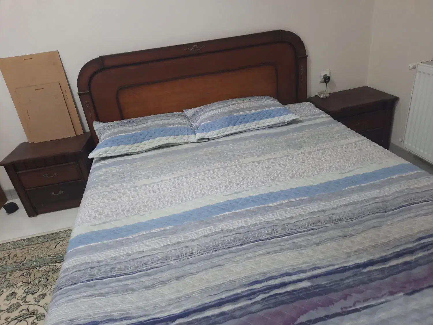 سرویس خواب چوب|تخت و سرویس خواب|اصفهان, خواجه عمید|دیوار