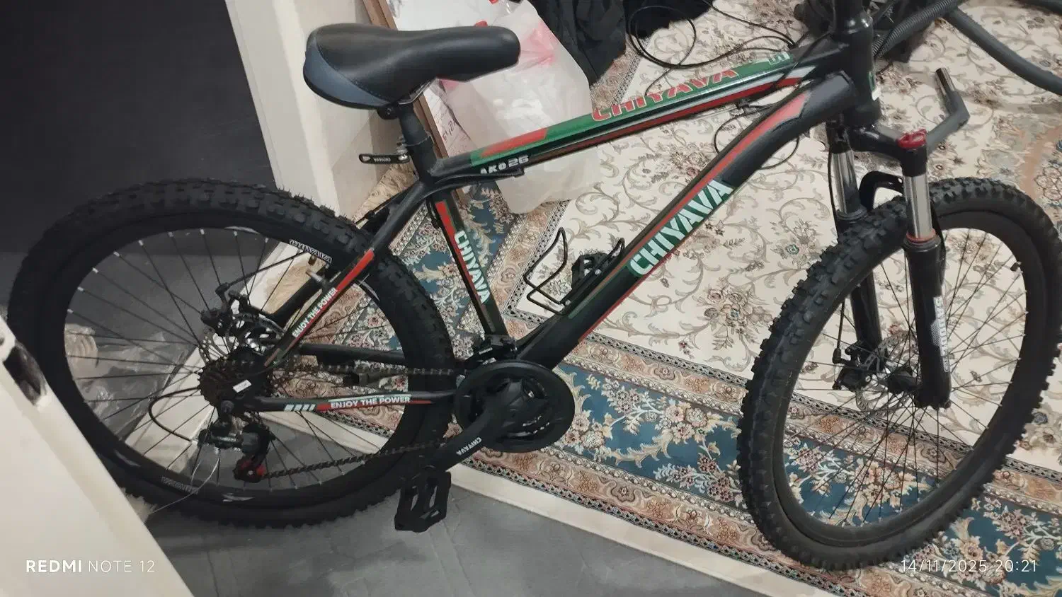 دوچرخه فروشی|دوچرخه، اسکیت، اسکوتر|قم, دروازه چوبی|دیوار