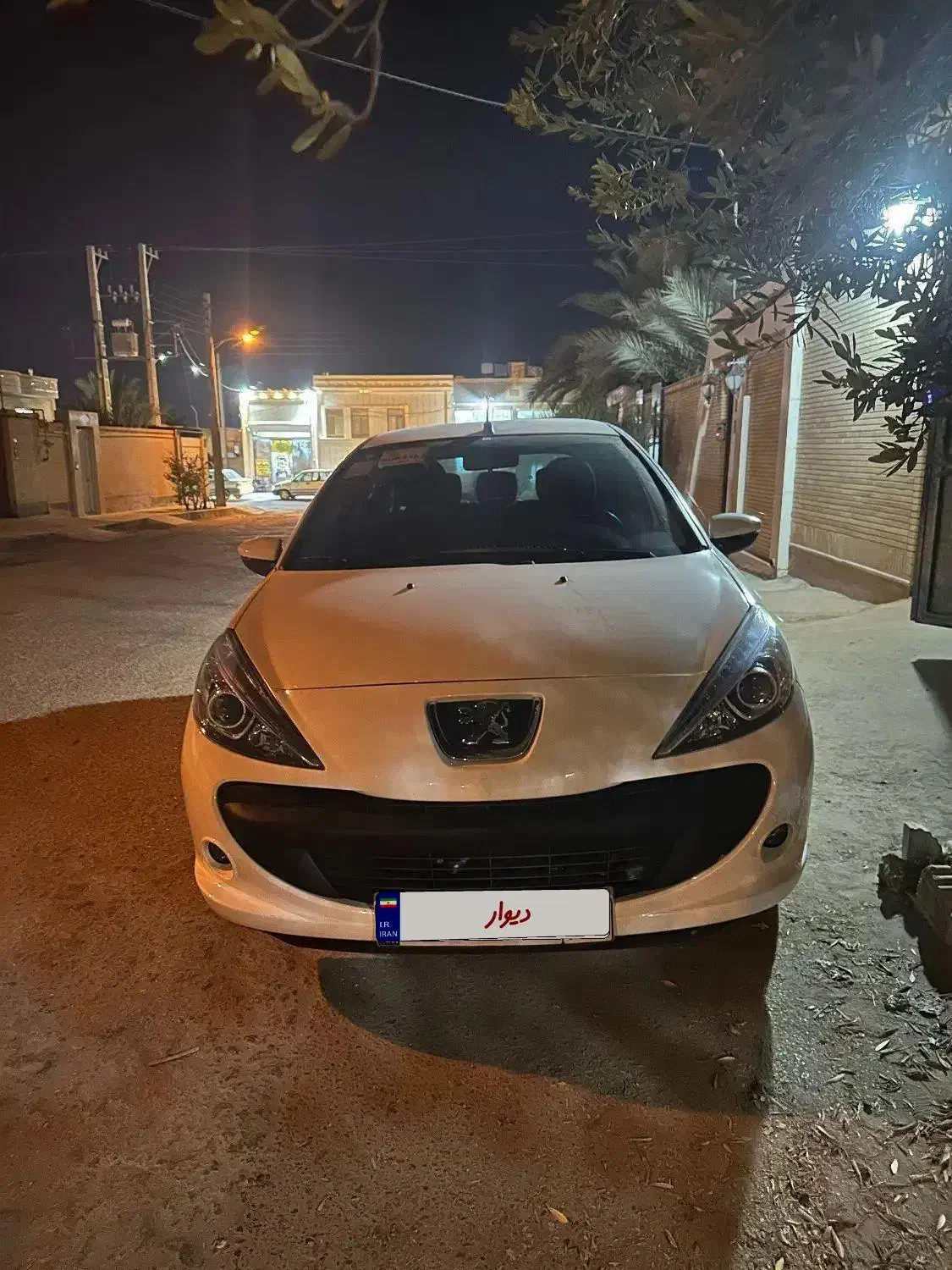 ۲۰۷ اتومات سقف فلز  ۱۴۰۴|خودرو سواری و وانت|طبس, |دیوار