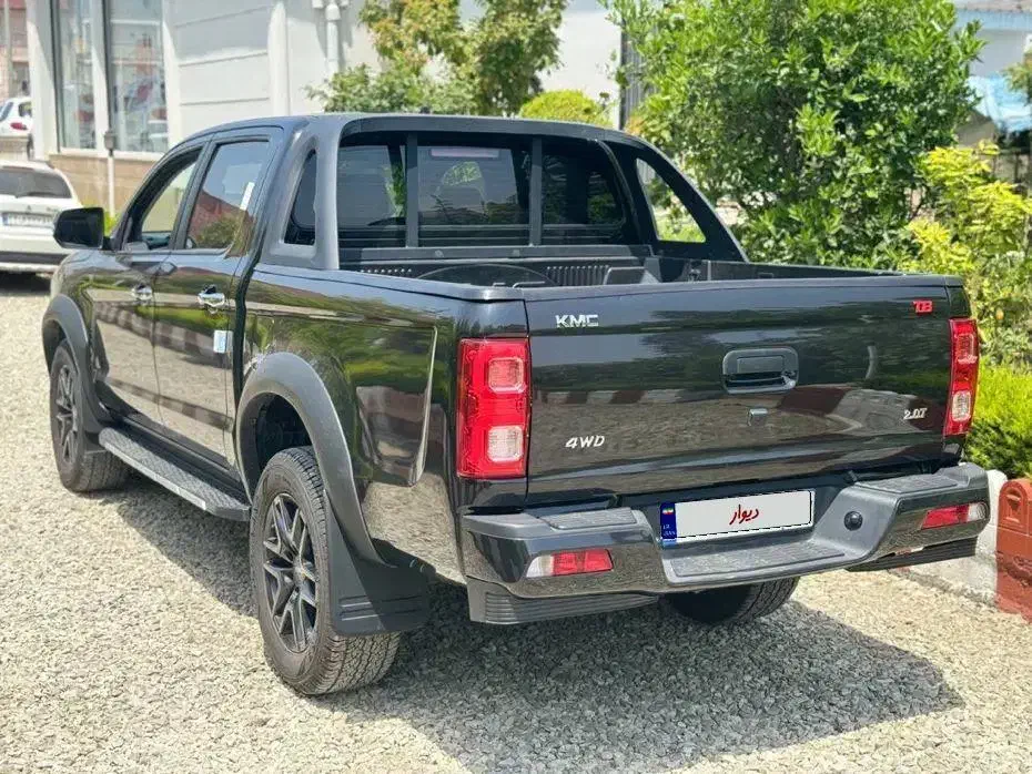 کی ام‌ سی مدل ۴۰۱ بدون رنگ کم کار|خودرو سواری و وانت|نوشهر, |دیوار