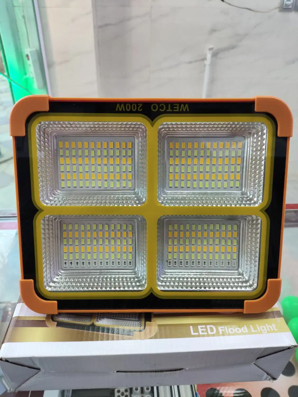 پروژکتور شارژی خورشیدی|لامپ و چراغ|شیراز, ستارخان|دیوار