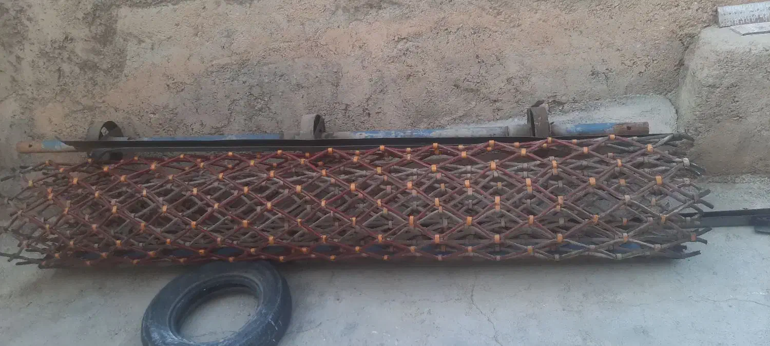 درب شبکه ای فلزی ۳.۴۰ ارتفاع در ۳.۱۰ عرض|مصالح و تجهیزات ساختمان|آبدانان, |دیوار