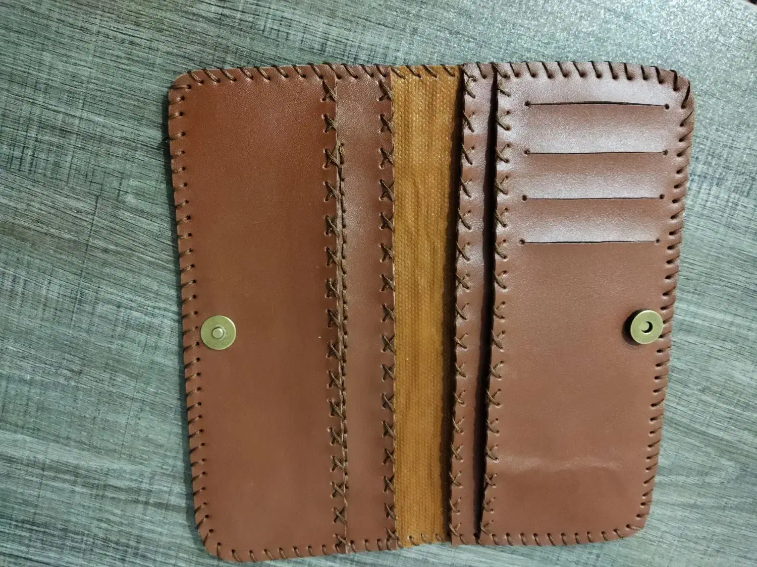 کیف پولی دست دوز|کیف، کفش، کمربند|اصفهان, کوی ولی عصر|دیوار