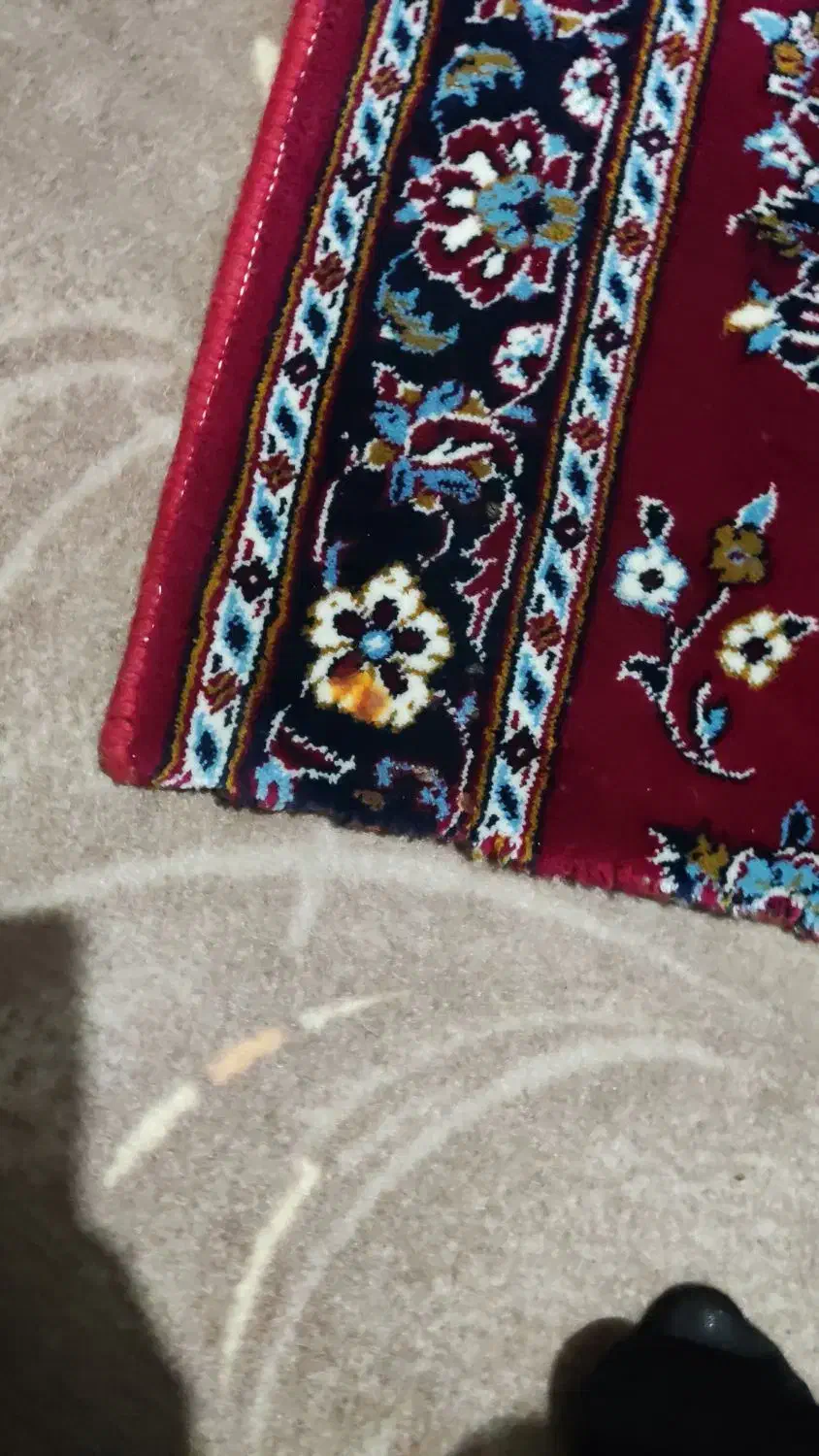 کسرفرش|فرش|هشتگرد, مدرس|دیوار