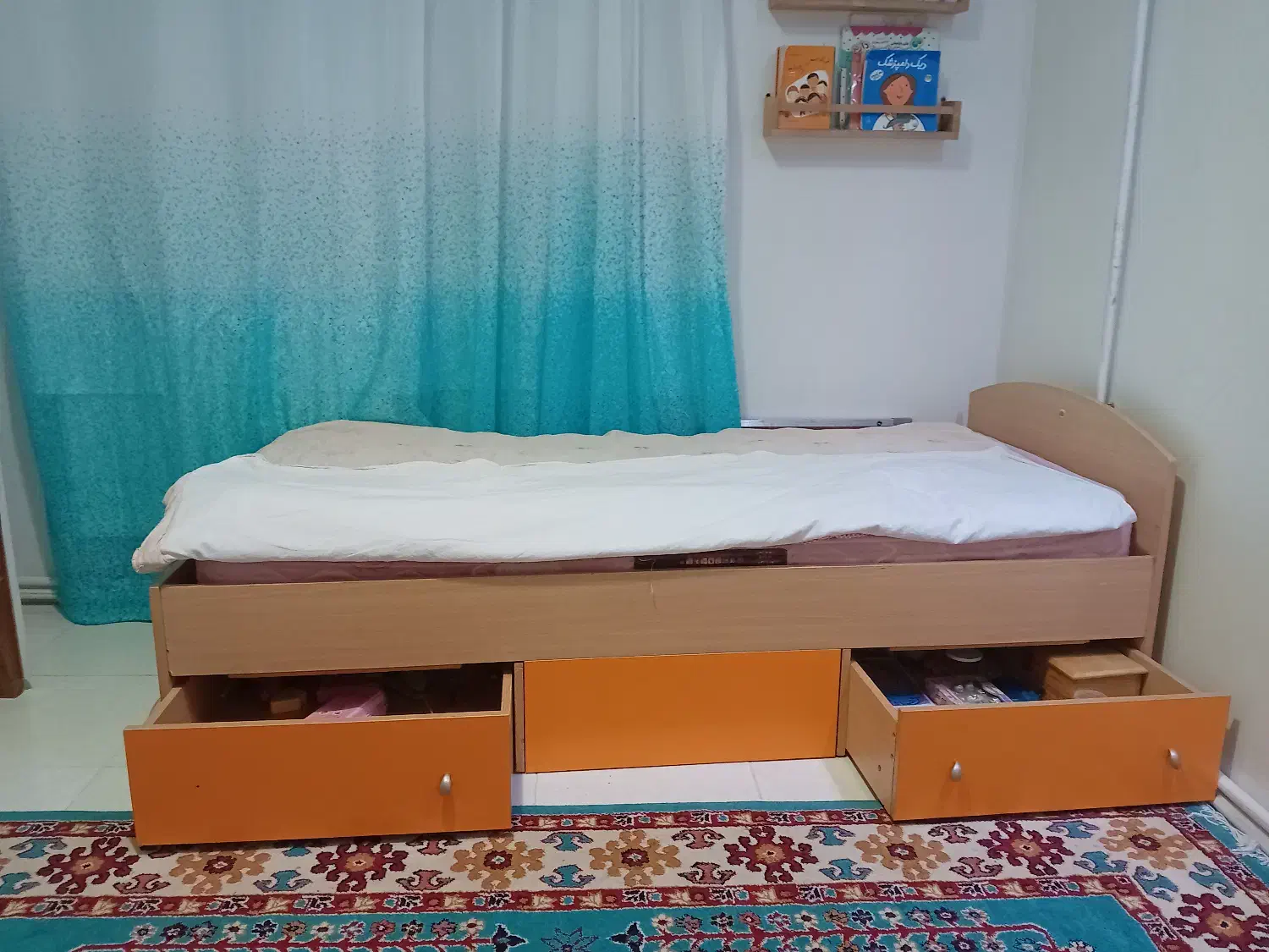 تخت نوجوان|تخت و سرویس خواب|رودسر, |دیوار