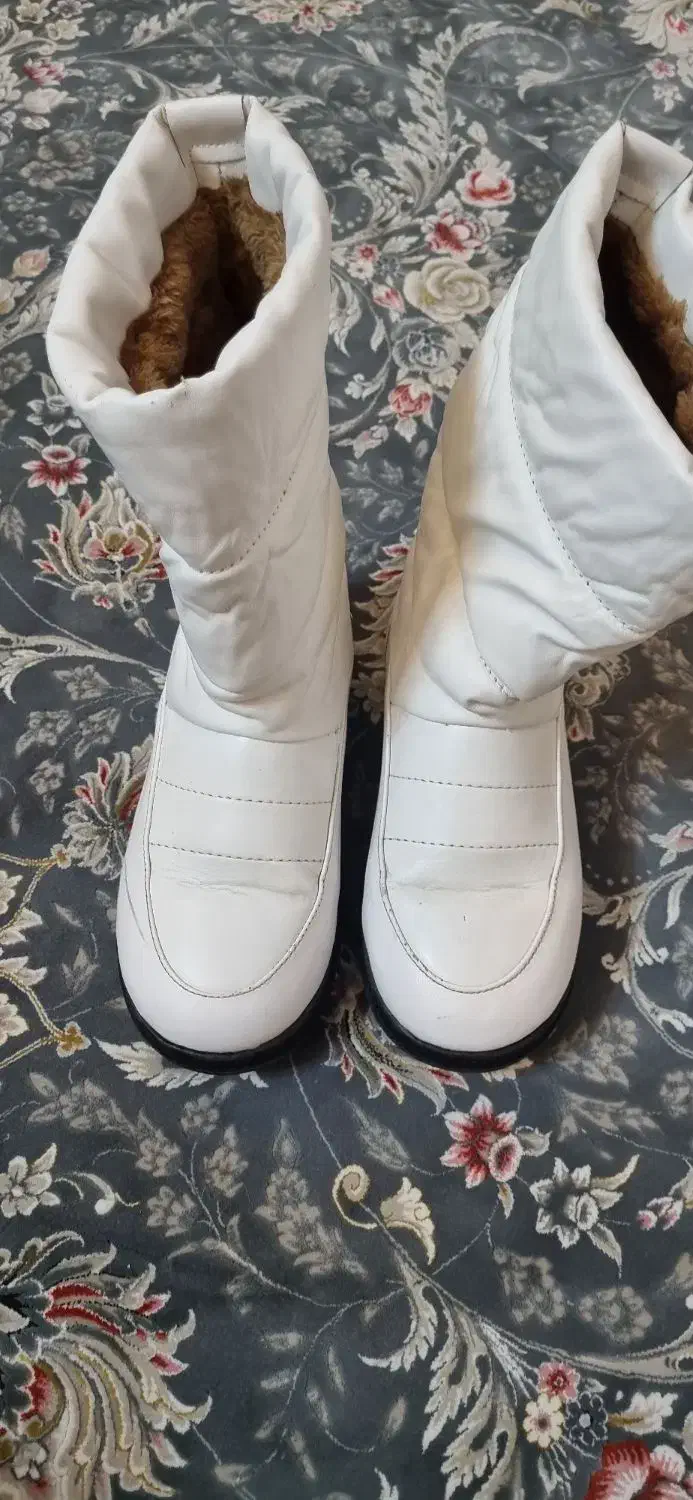 بوت سایز۳۴|کفش و لباس بچه|تهران, تهرانپارس جنوبی|دیوار