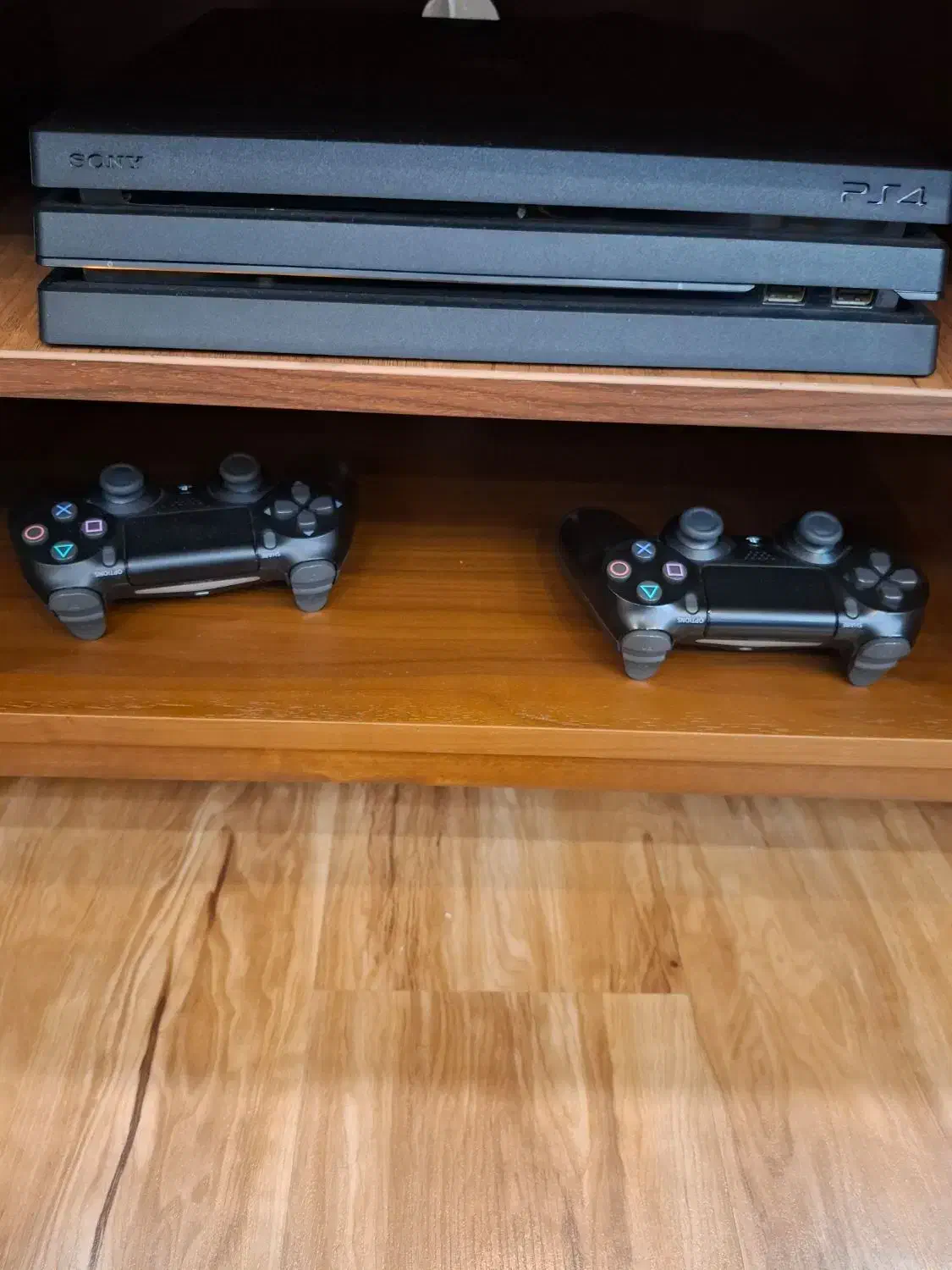 ps4 pro 1 tra|کنسول، بازی ویدئویی و آنلاین|بندرعباس, |دیوار