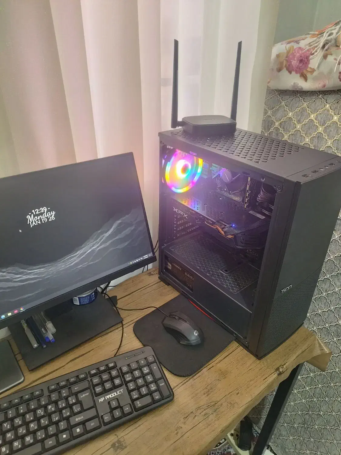 کیس گیمینگ معاوضه 912|رایانه رومیزی|تهران, فلسطین (میدان انقلاب)|دیوار