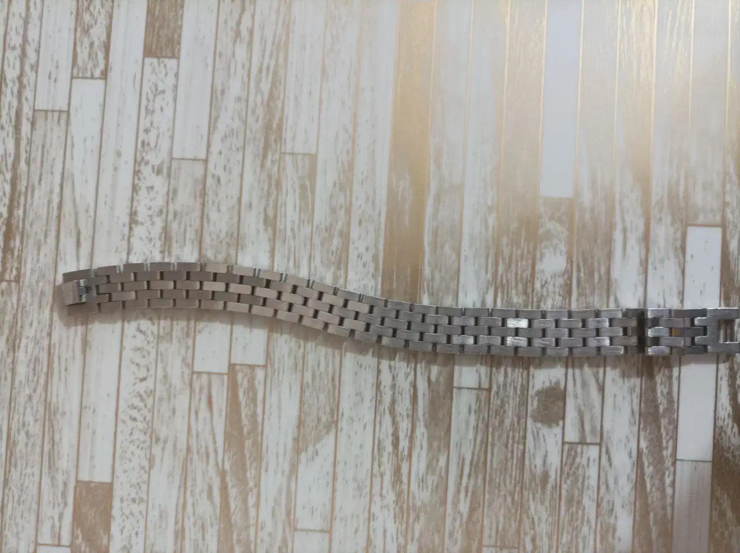 دست بند زیبا|بدلیجات|سلماس, |دیوار