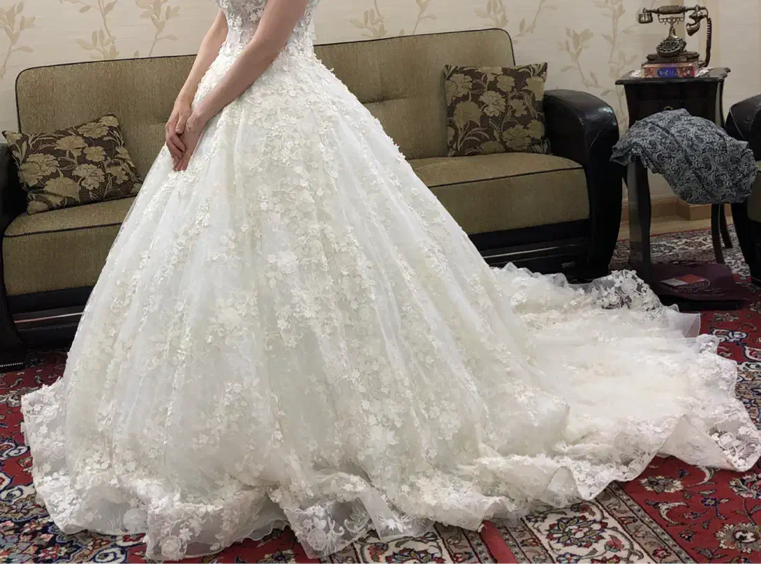 لباس عروس|لباس|اراک, |دیوار