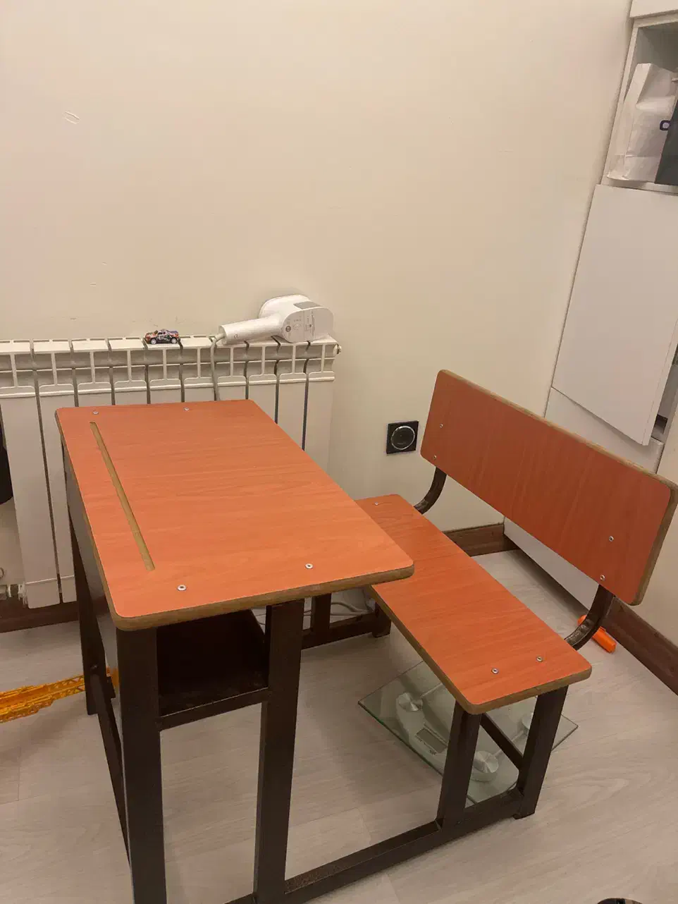 نیمکت|صندلی و نیمکت|کرج, شهرک بنفشه|دیوار